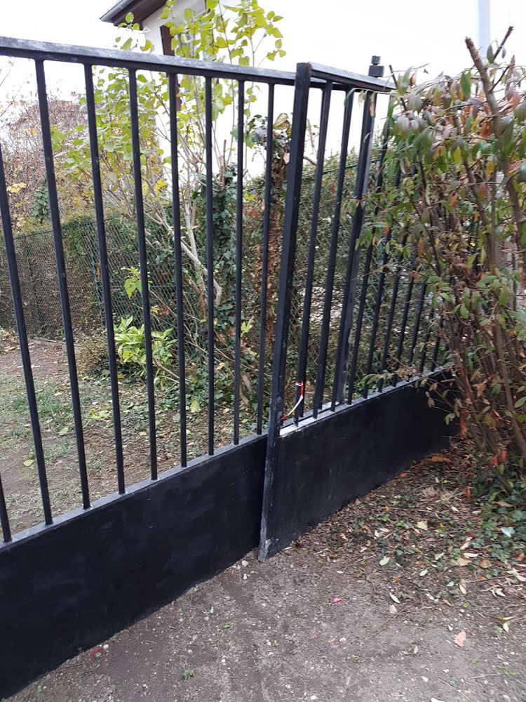 Portail 2 battants en acier noir 100 Rueil-Malmaison (92)