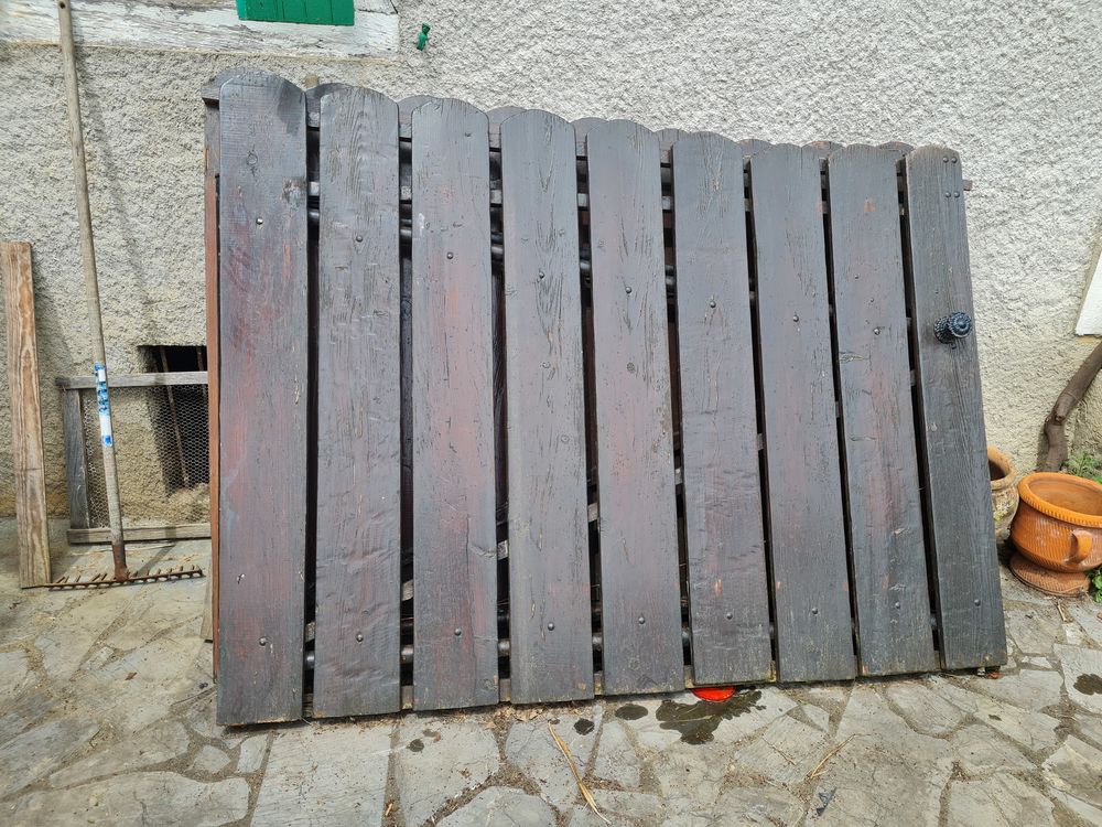 Portail ch�taignier armature acier 300 Saint-Paul (65)