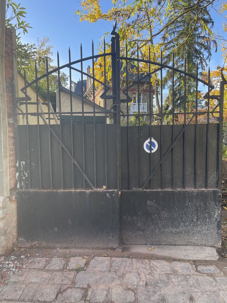 portail fer forg� plein ann�es 1900. 0 Saint-Germain-en-Laye (78)