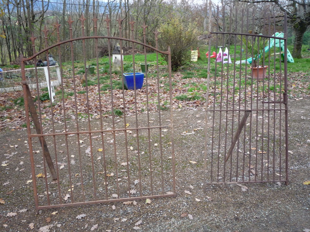 Portail fer forg� 125 Castres (81)