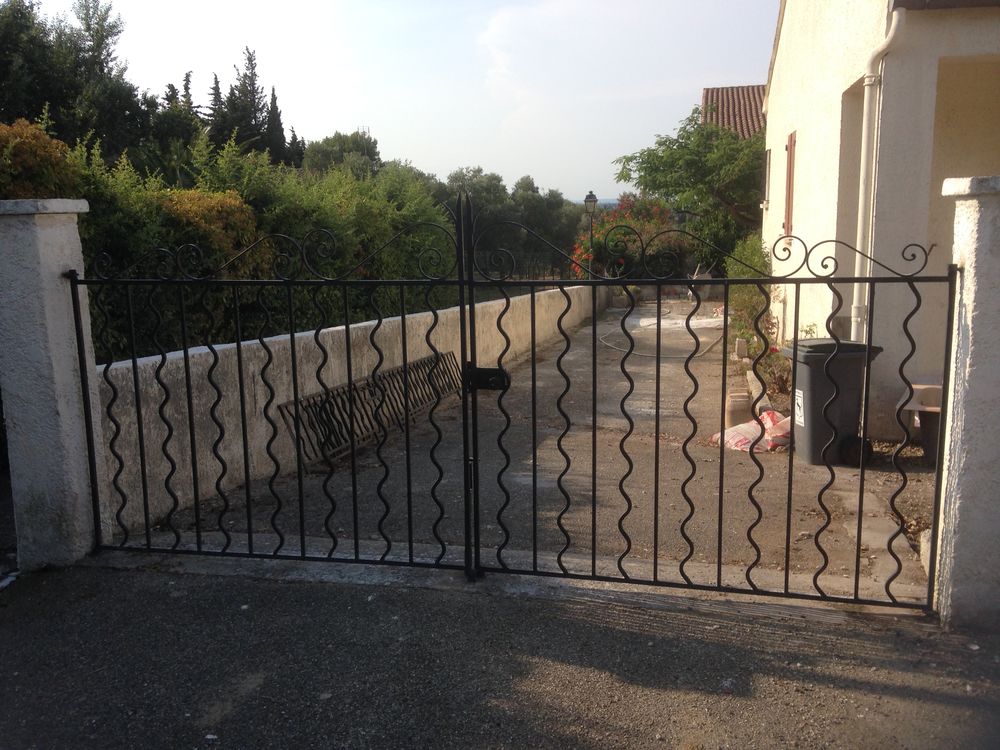 portail + portillon 300 Fontvieille (13)