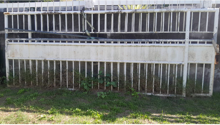 PORTAIL 2000 Deshaies (97)