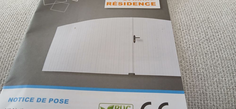 Portail pvc 450 Sainte-Flaive-des-Loups (85)