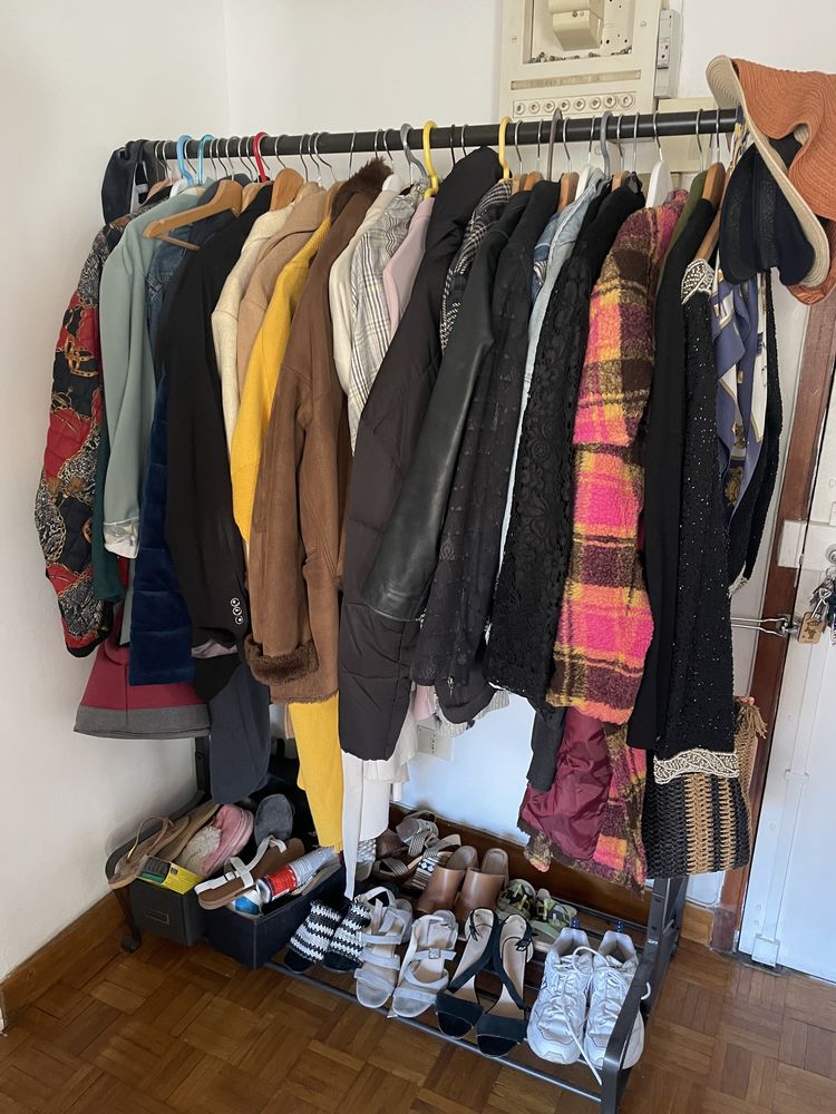 Portant m�tal noir 35 Marseille 4 (13)