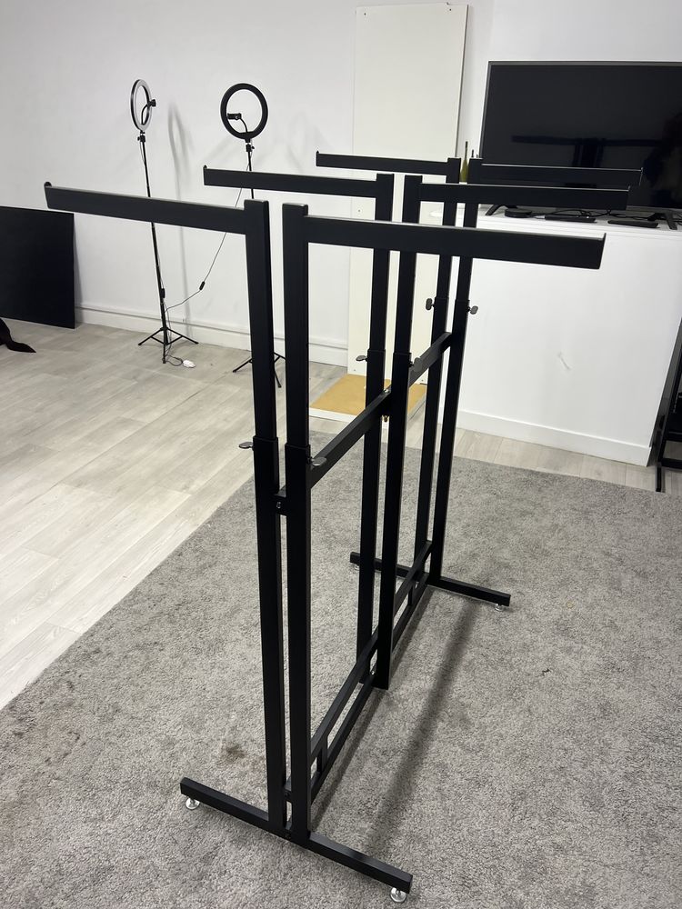 Portants magasin v�tements 80 Levallois-Perret (92)