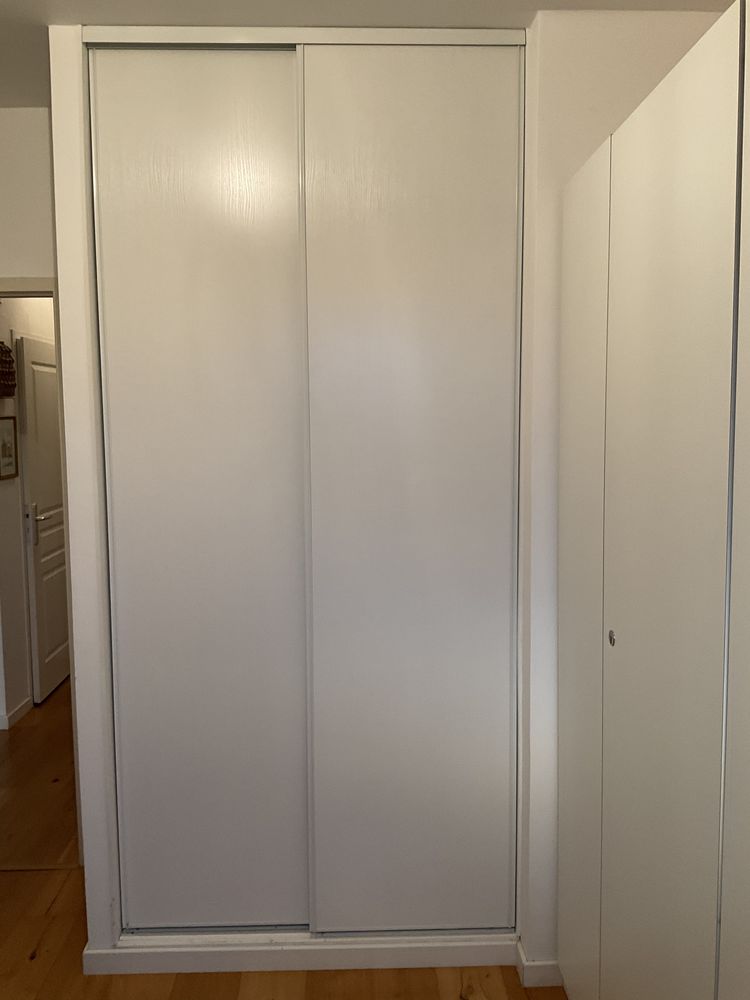 Porte armoire coulissante blanche 250cm x 66cm 20 Saint-Julien-en-Genevois (74)