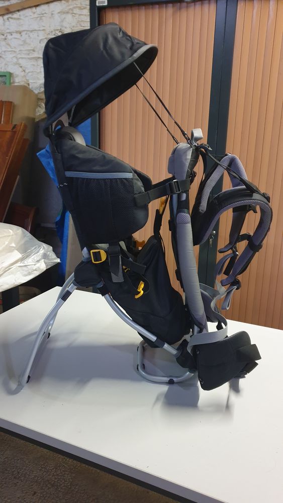 sac a dos porte b�b� 140 Combourg (35)