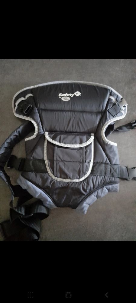 Porte b�b� 10 Saint-Pierre-sur-Dives (14)