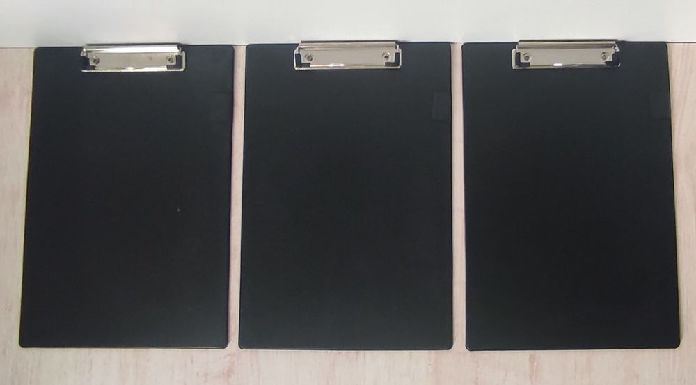 Porte bloc-notes � pince NEUF A4 2 Metz (57)