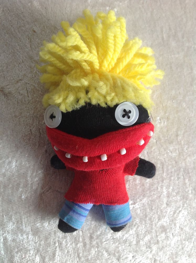 PORTE BONHEUR BARBIZ BLACK MAGIC BLOND Envoi possible
2 Tr�gunc (29)