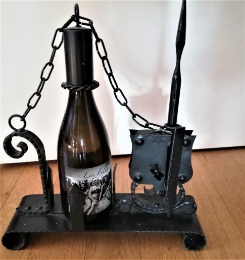 Porte bouteille noir métal cadenas Tantalus 75 Clermont-Ferrand (63)