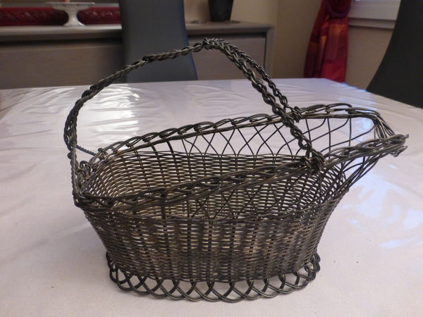 PORTE BOUTEILLE de table -m�tal- 5 Doussard (74)