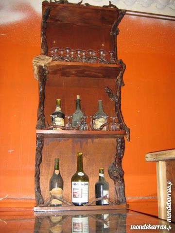 Bar et porte-bouteilles c�pes de vigne 360 Le Vernois (39)