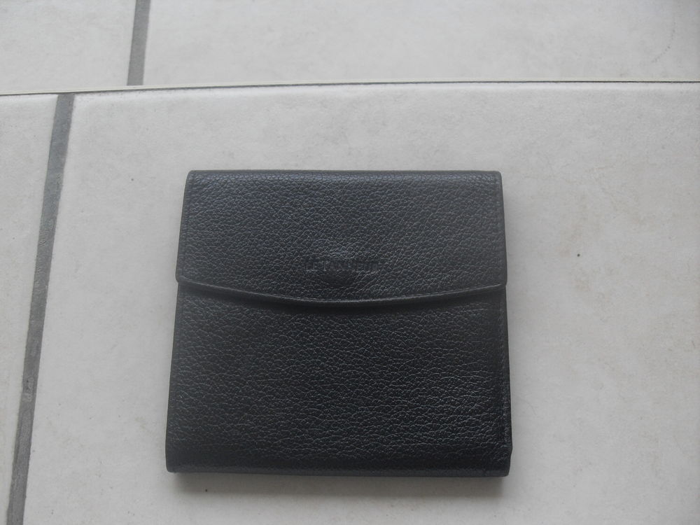 Porte-cartes Le Tanneur 20 Saint-Germain-au-Mont-d'Or (69)