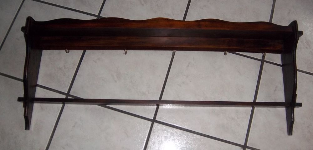 Porte casseroles bois 15 Colombier-Fontaine (25)