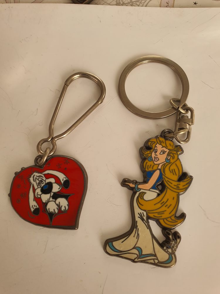 Porte clefs Falbala et Id�fix 8 Villemomble (93)