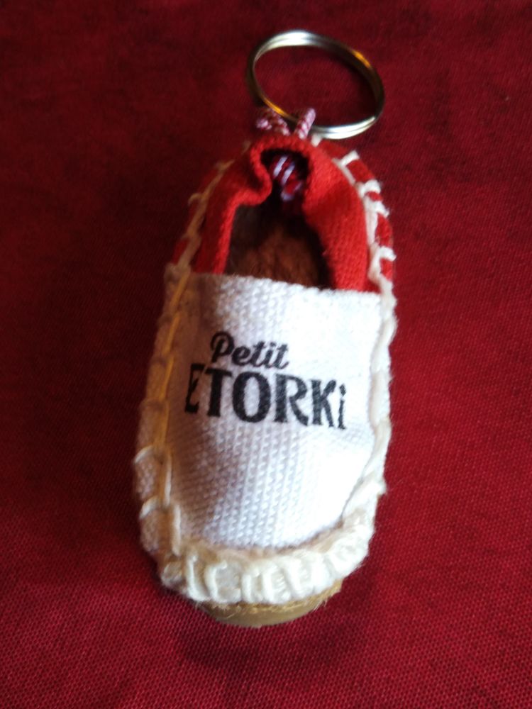 Porte-clefs petit �torki 2 Avermes (03)
