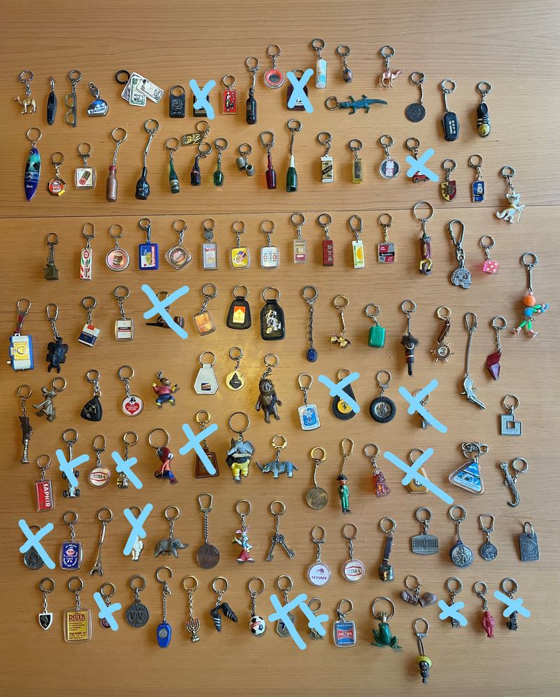 Porte cles divers - ann�es 60 - 70 - 80 1 Uz�s (30)