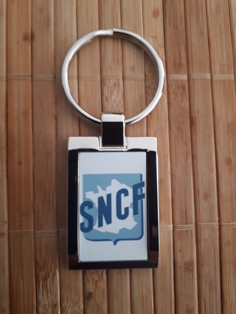 Porte cl�s rare SNCF  - 10 euros 10 Villemomble (93)