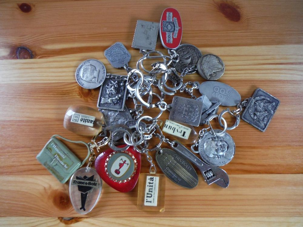 Lot de Porte-cl�s 25 Villeneuve-le-Roi (94)