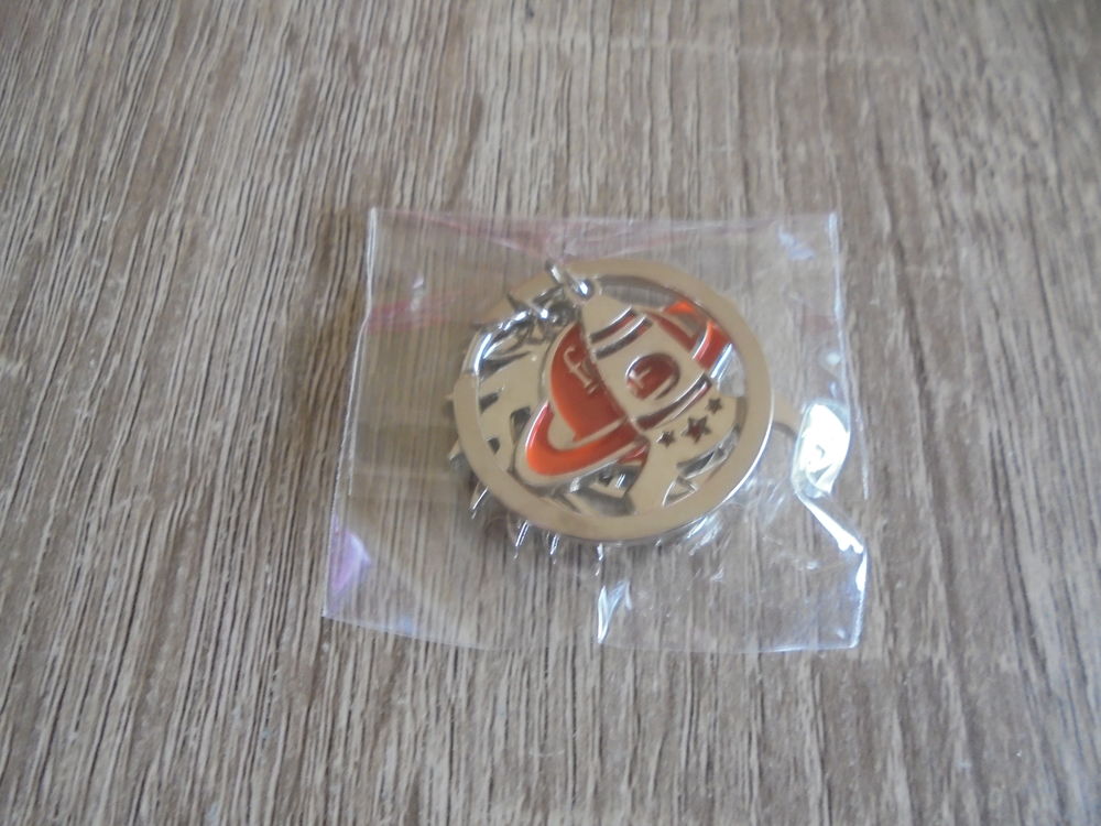 Porte-cl�s SF (28a) 2 Tours (37)