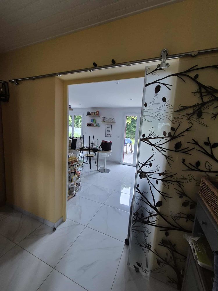 porte coulissante et syst�me d'attache 150 H�nouville (76)