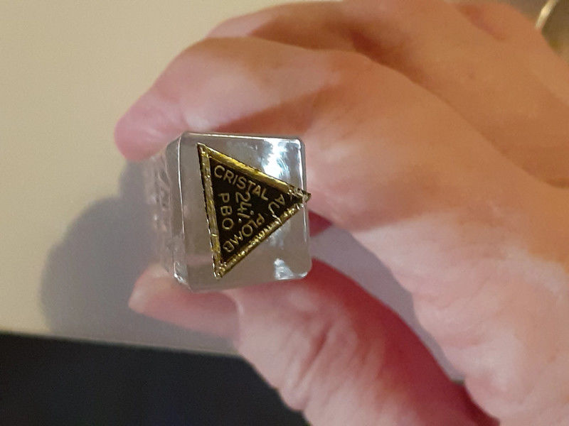 11 Porte couverts en cristal 10 Aubagne (13)