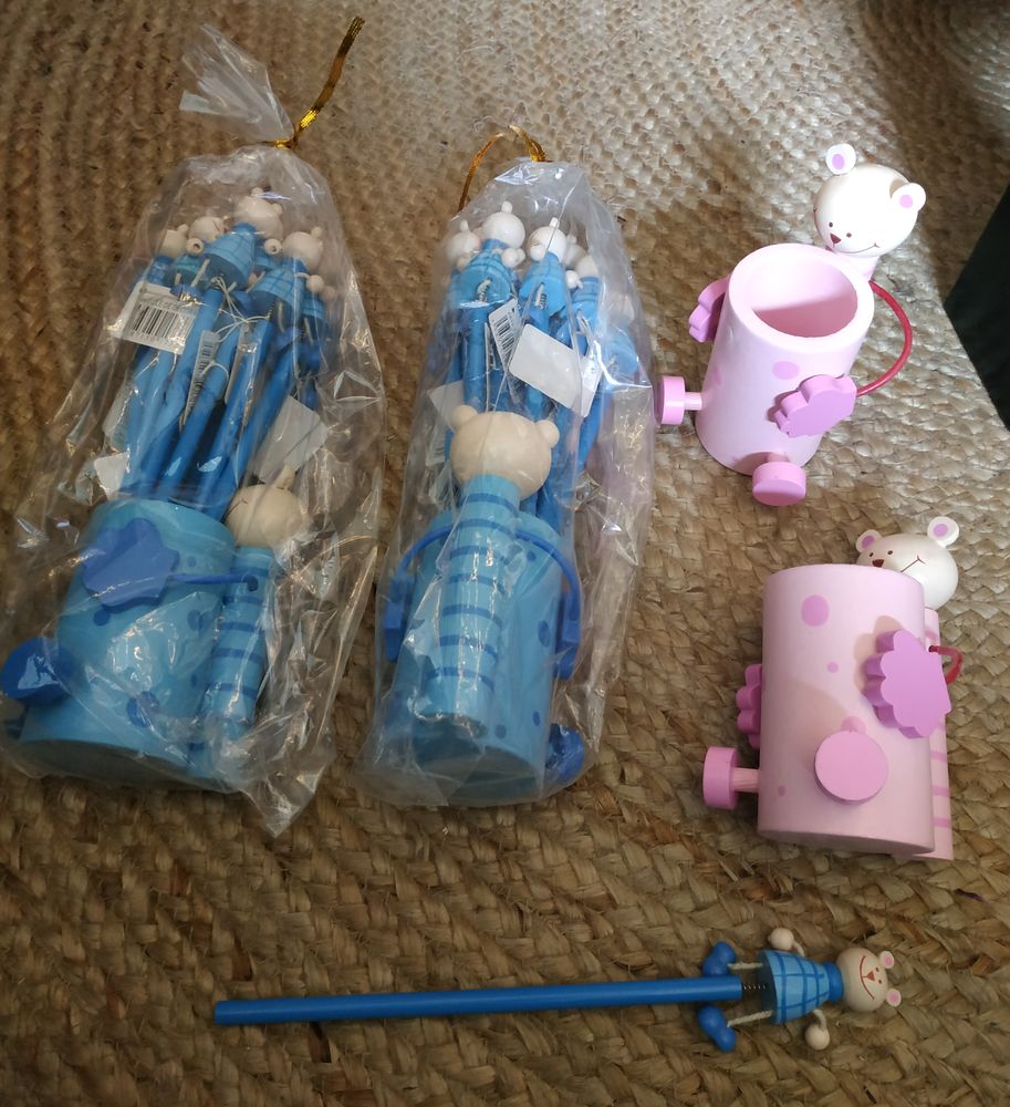 lot porte crayon et crayon de papier 13 Beauchamp (95)