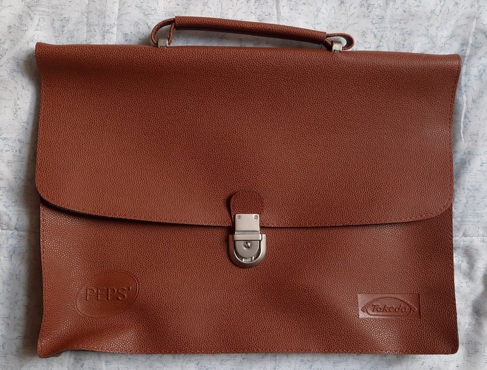 Porte document / serviette Peps' 50 Hergnies (59)