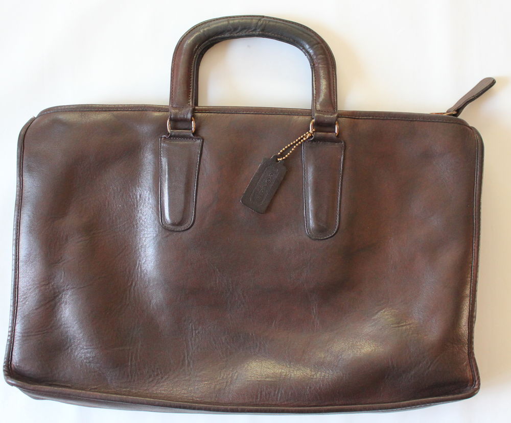 Sac porte documents cuir COACH 100 Issy-les-Moulineaux (92)