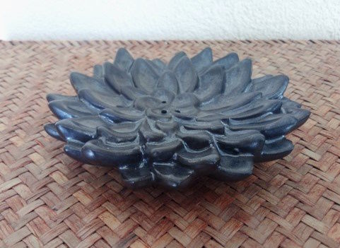 Porte encens Lotus 5 Vals-les-Bains (07)