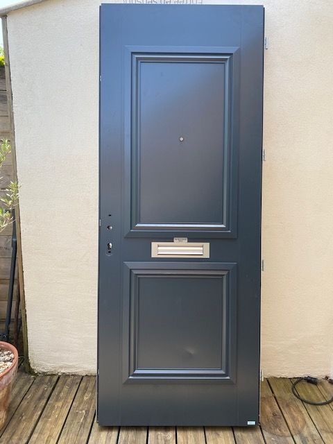 Porte d'entr�e aluminium 0 B�gles (33)