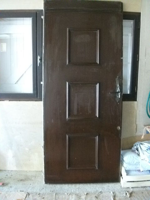 porte   d'entr�e 70 Saint-Beauz�ly (12)