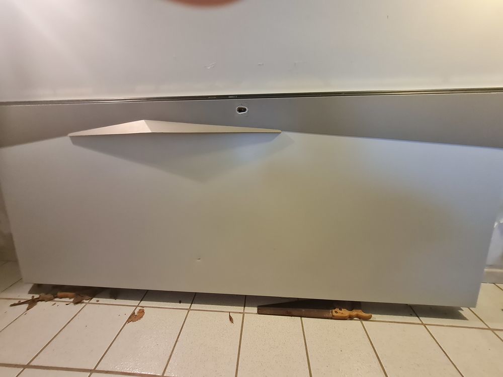 PORTE D'ENTREE 249 Rochemaure (07)