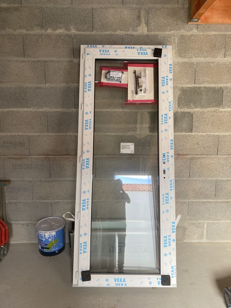 Porte fen�tre NEUVE + volet roulant NEUF (jamais pos�s) 700 Beauvoir-sur-Mer (85)