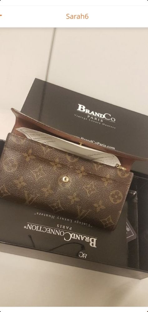 porte feuille Sarah 6 300 Paris 12 (75)