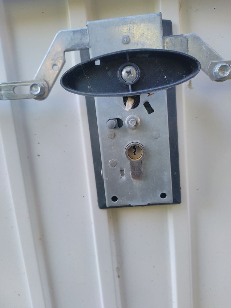 Porte de garage basculante 300 Grenoble (38)