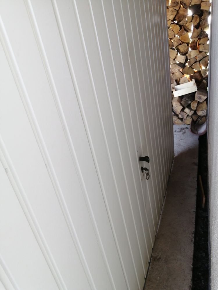 Porte garage 80 Le P�age-de-Roussillon (38)