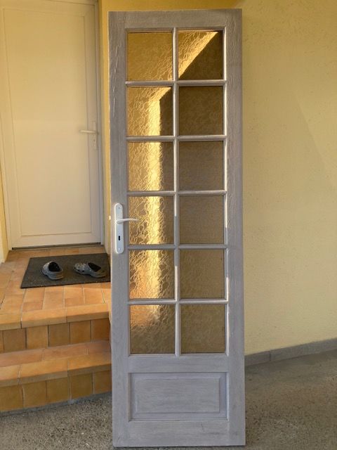 porte d'int�rieur ch�ne massif . 80 Montady (34)