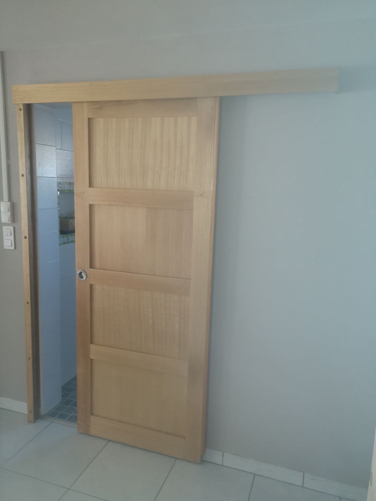 Porte int�rieure 90 Marguerittes (30)