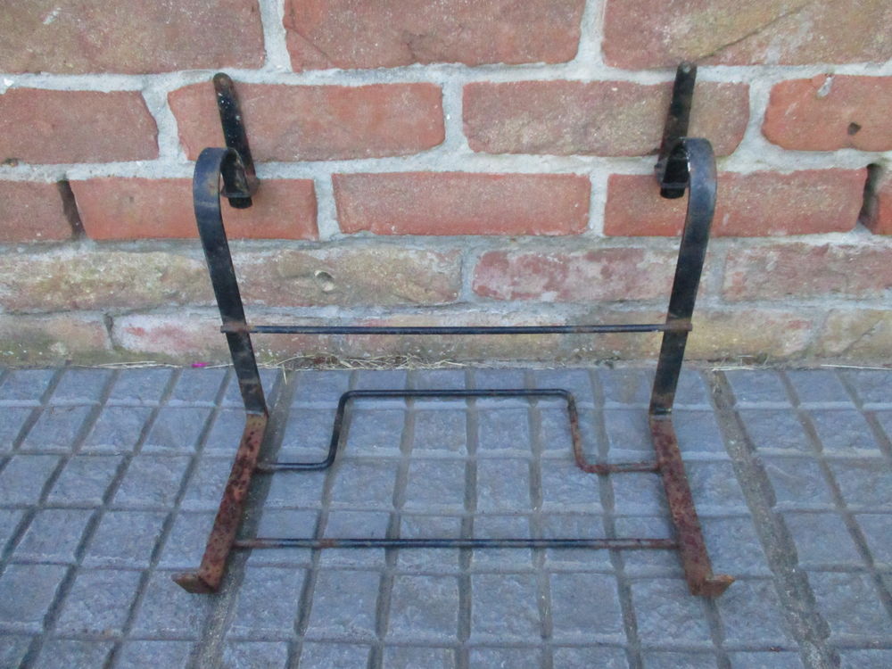 porte jardini�re en fer forg� en bon �tat -37 x 20 x  28 cm 0 M�rignies (59)