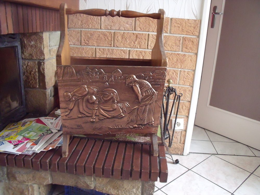 porte journaux 0 Le Mans (72)