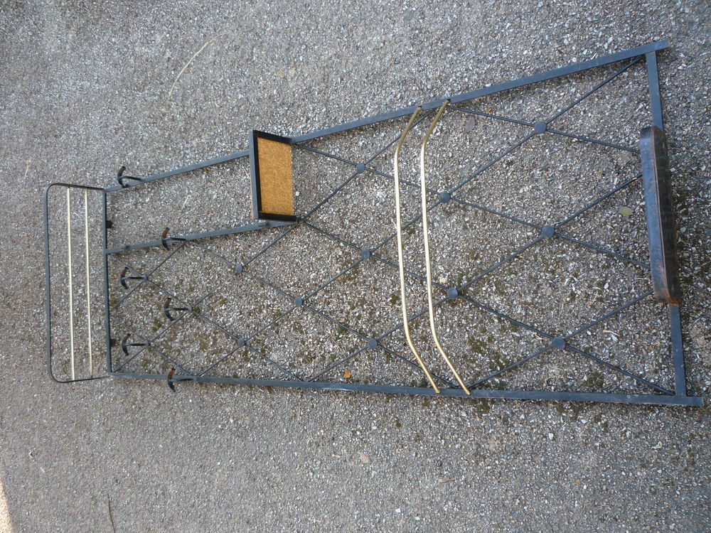 Porte manteau fer art d�co 65 Castres (81)