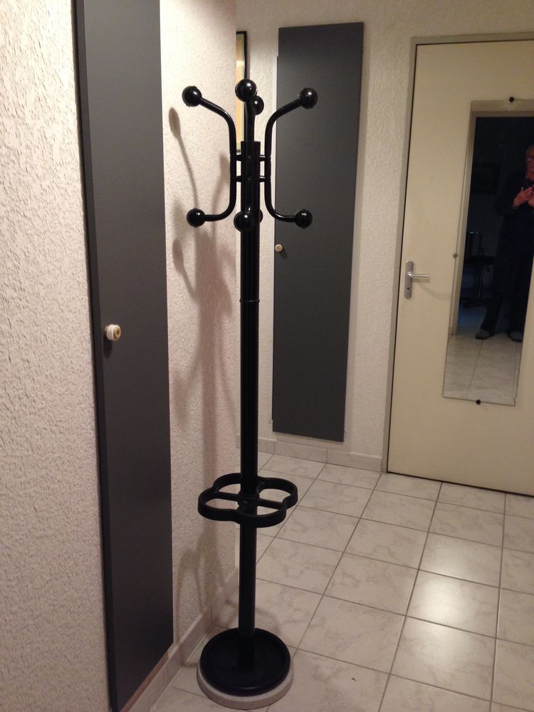 Porte manteau d'int�rieur acier laqu�e Noir 17 Montpellier (34)