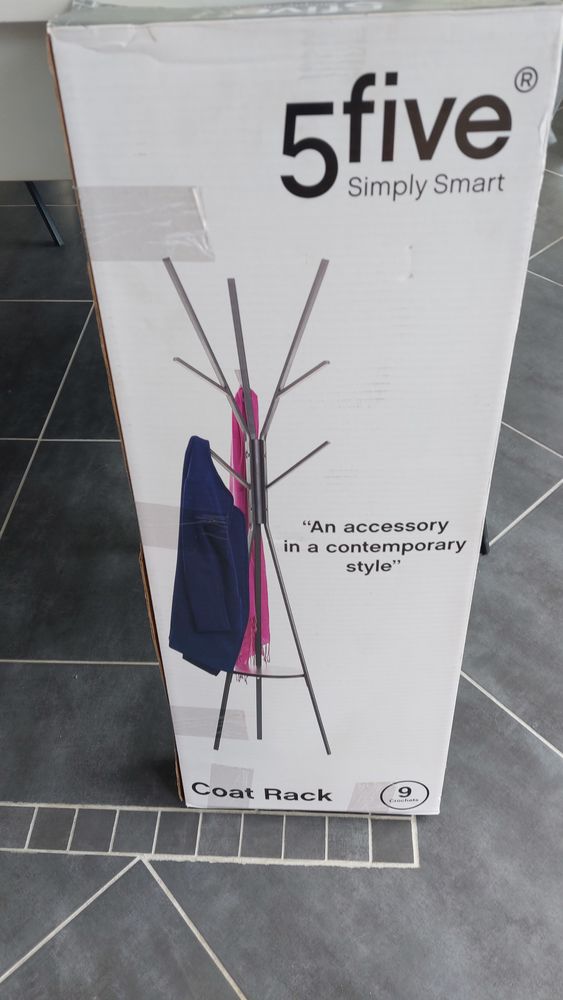 PORTE MANTEAU NEUF 10 Saint-Vincent-de-Tyrosse (40)