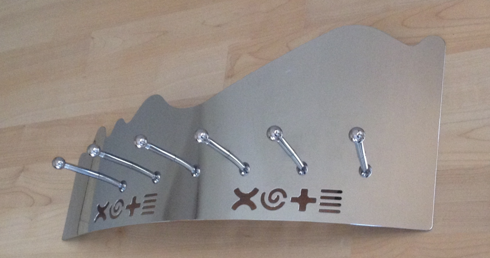 Porte manteau / Pat�re en m�tal chrom� neuf 15 Dracy-le-Fort (71)