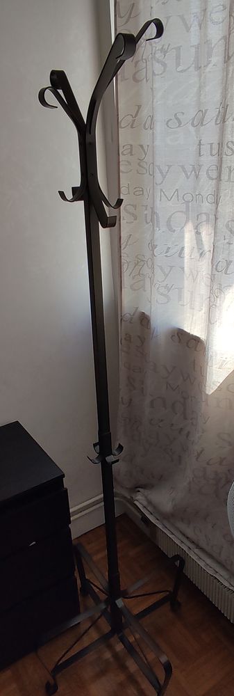 Porte-manteau 5 Montrouge (92)