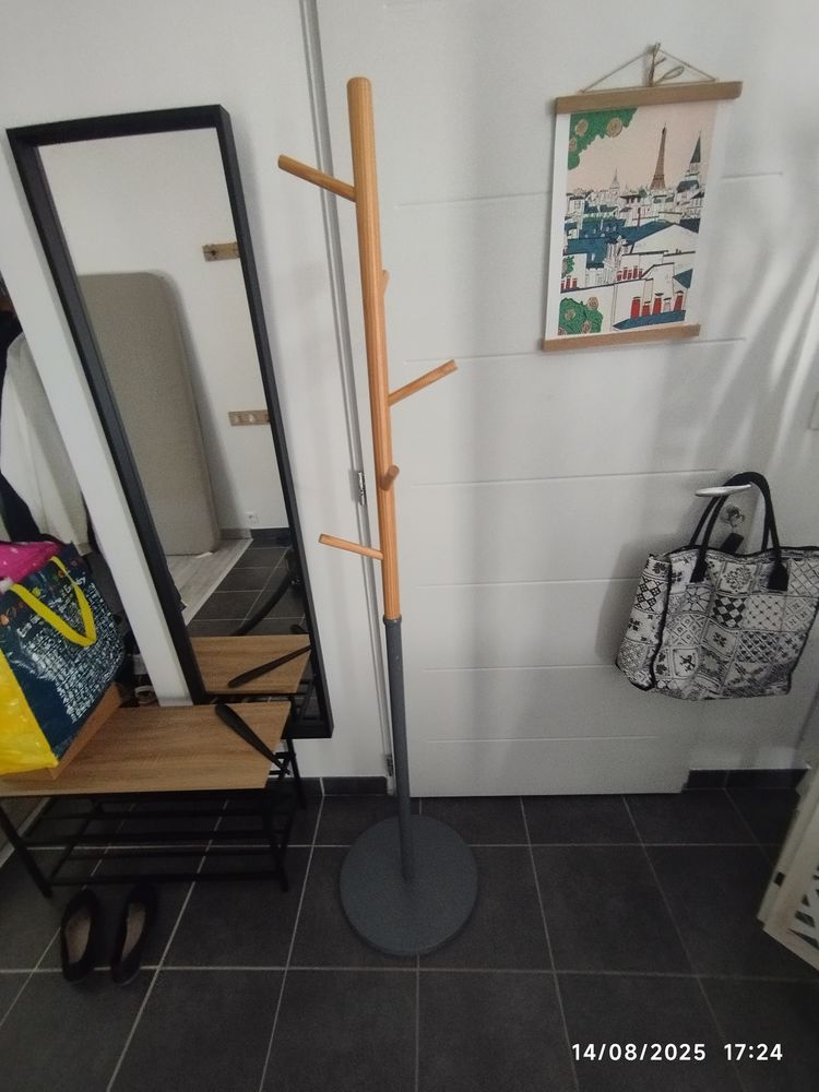 porte manteau 20 Charvieu-Chavagneux (38)