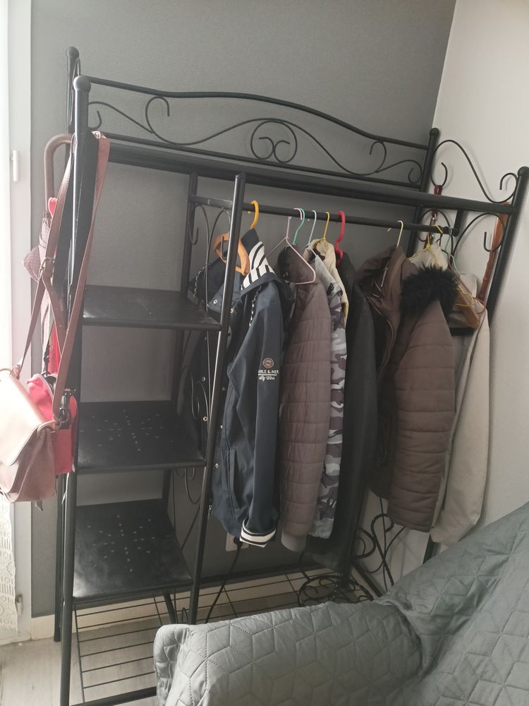 Porte manteaux en fer forg� 60 Roz-sur-Couesnon (35)