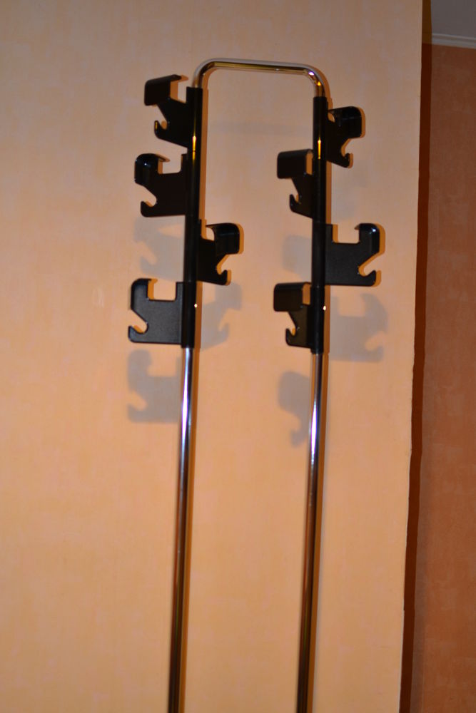 porte manteaux- porte parapluie 650 Poitiers (86)